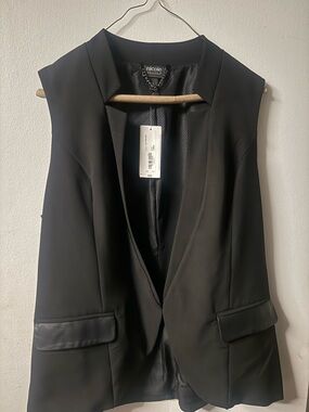 Nicole Miller Black Sleeveless Blazer Vest
